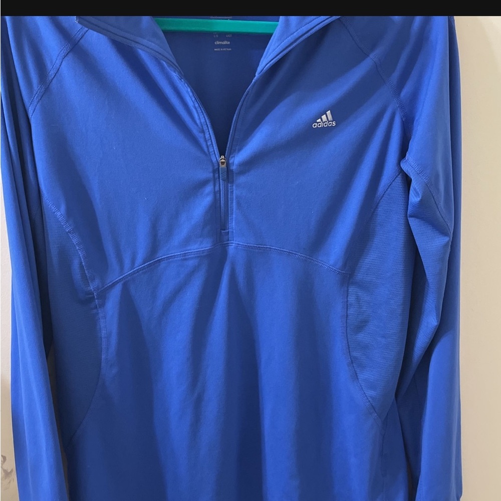 Sweater - Picture 1 of 1